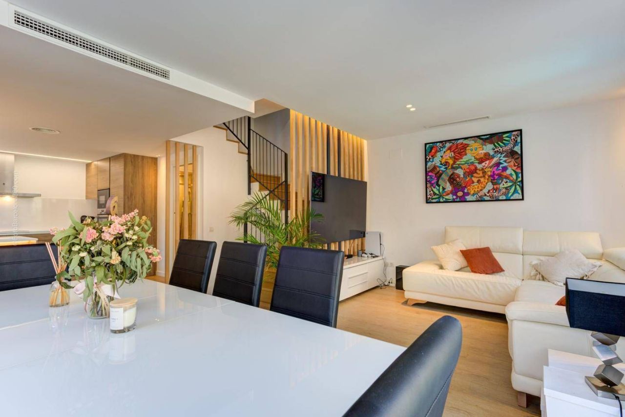 Дом на Коста-дель-Гарраф, Испания, 189 м² - фото 4