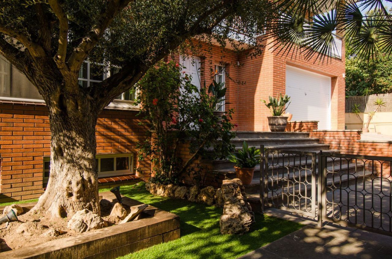 Дом на Коста-дель-Гарраф, Испания, 600 м² - фото 4