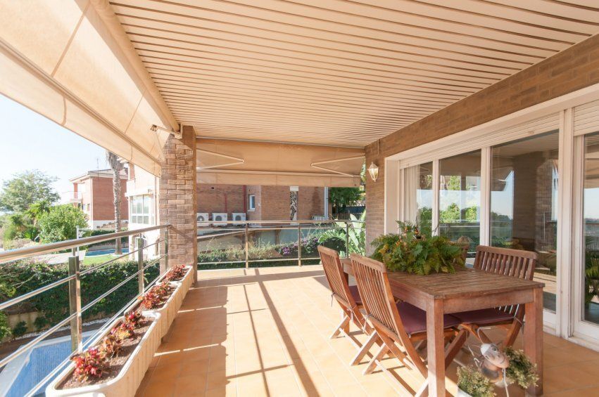 Дом в Барселоне, Испания, 284 м² - фото 4