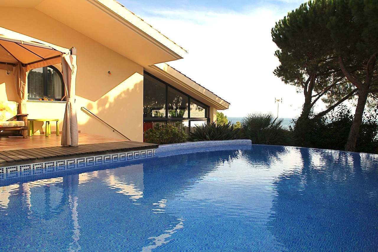 Дом на Коста-Брава, Испания, 467 м² - фото 4