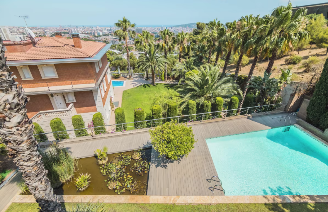 Дом в Барселоне, Испания, 686 м² - фото 4