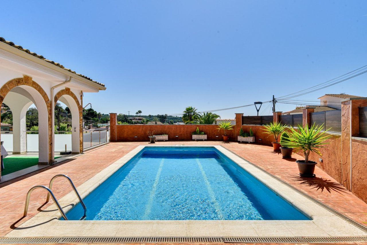 Дом на Коста-Брава, Испания, 408 м² - фото 5