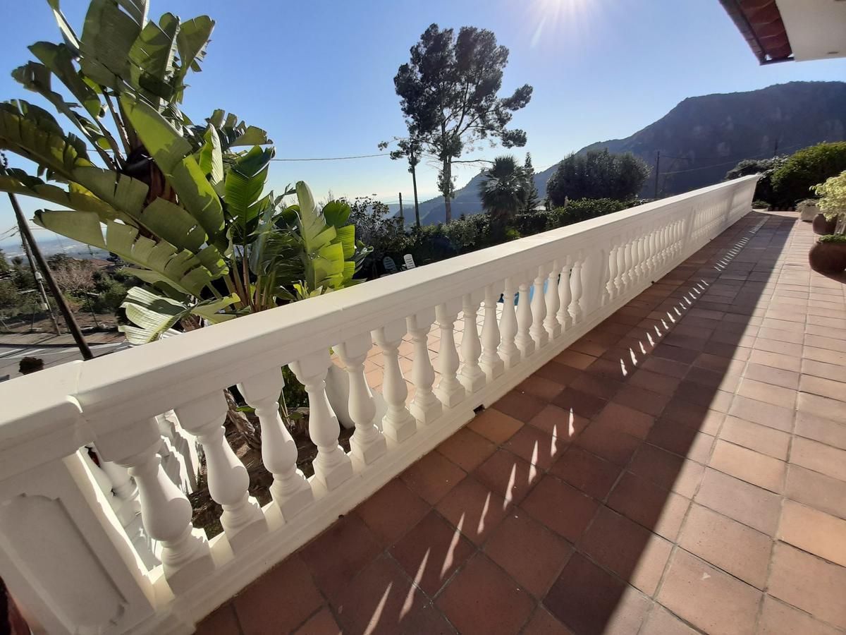 Дом на Коста-дель-Гарраф, Испания, 362 м² - фото 5