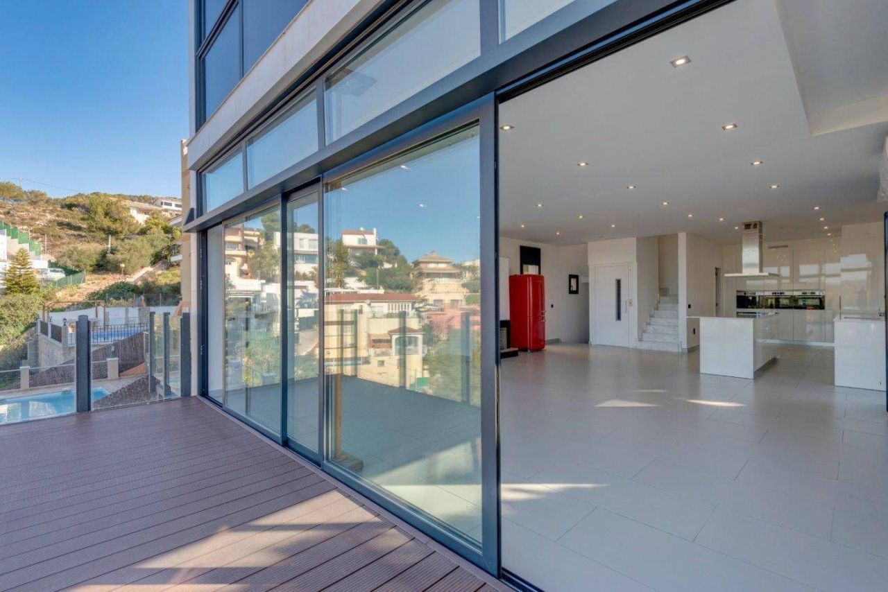 Дом на Коста-дель-Гарраф, Испания, 288 м² - фото 5