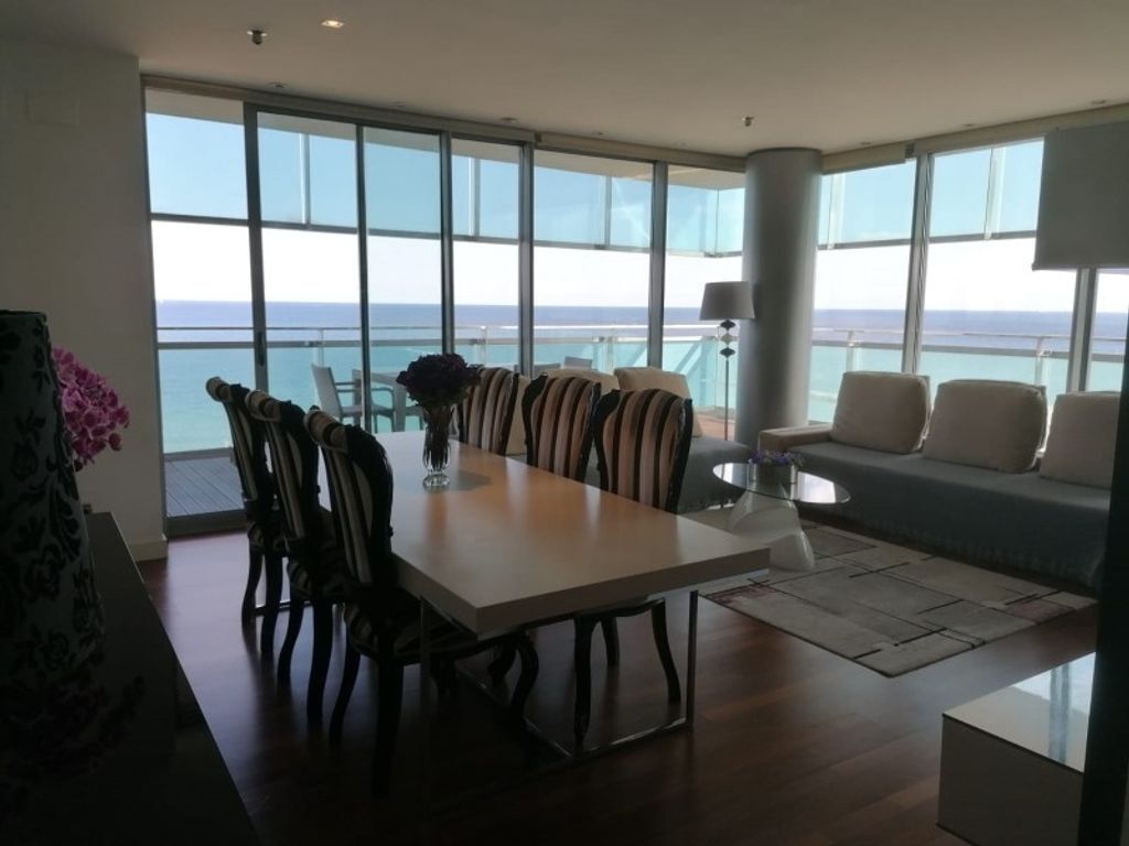 Квартира в Барселоне, Испания, 220 м² - фото 6