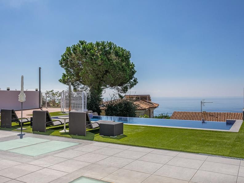 Дом на Коста-Брава, Испания, 400 м² - фото 6