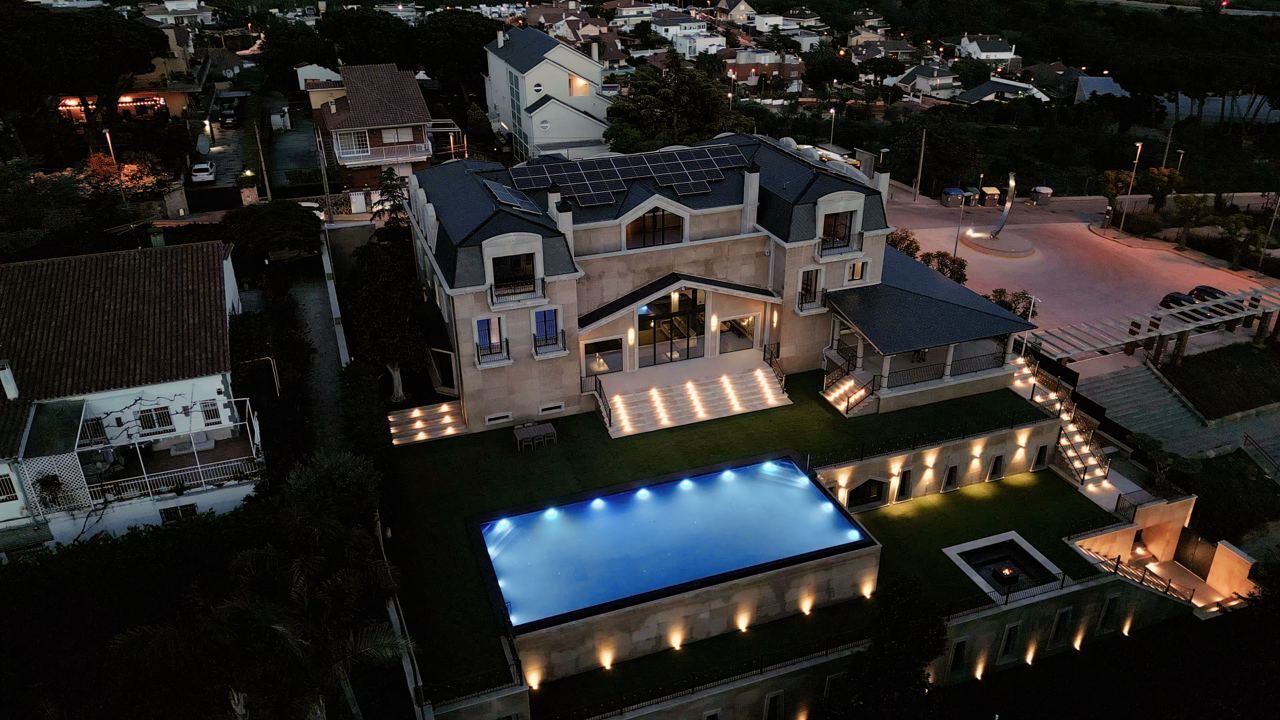 Дом в Барселоне, Испания, 2 000 м² - фото 6