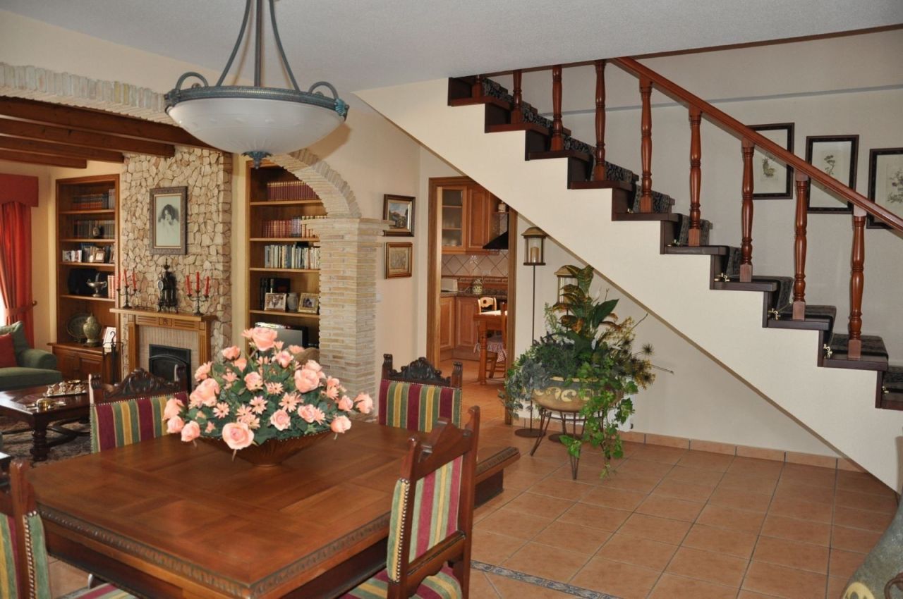 Дом на Коста-Бланка, Испания, 400 м² - фото 6