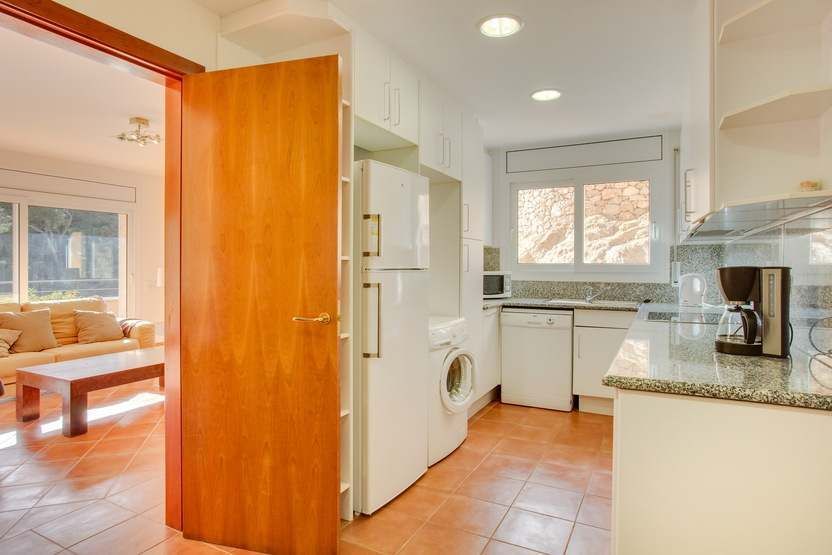 Дом на Коста-Брава, Испания, 300 м² - фото 7