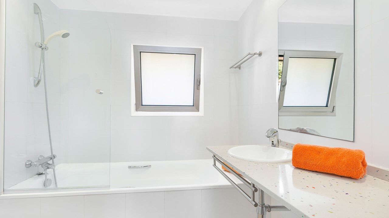 Дом на Коста-Брава, Испания, 385 м² - фото 7