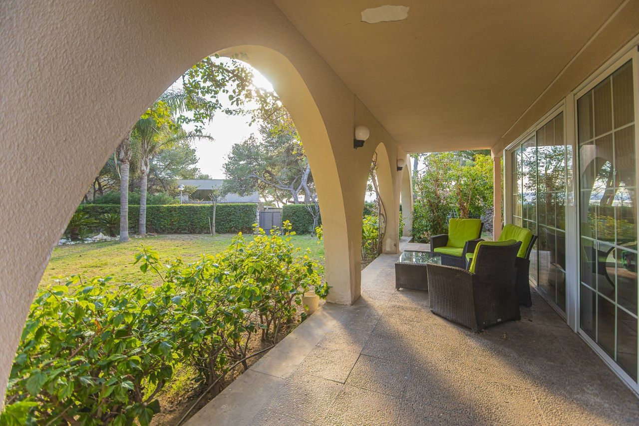 Дом на Коста-Дорада, Испания, 340 м² - фото 7