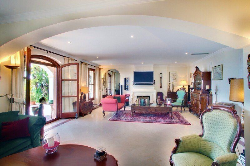 Дом на Коста-дель-Соль, Испания, 484 м² - фото 7