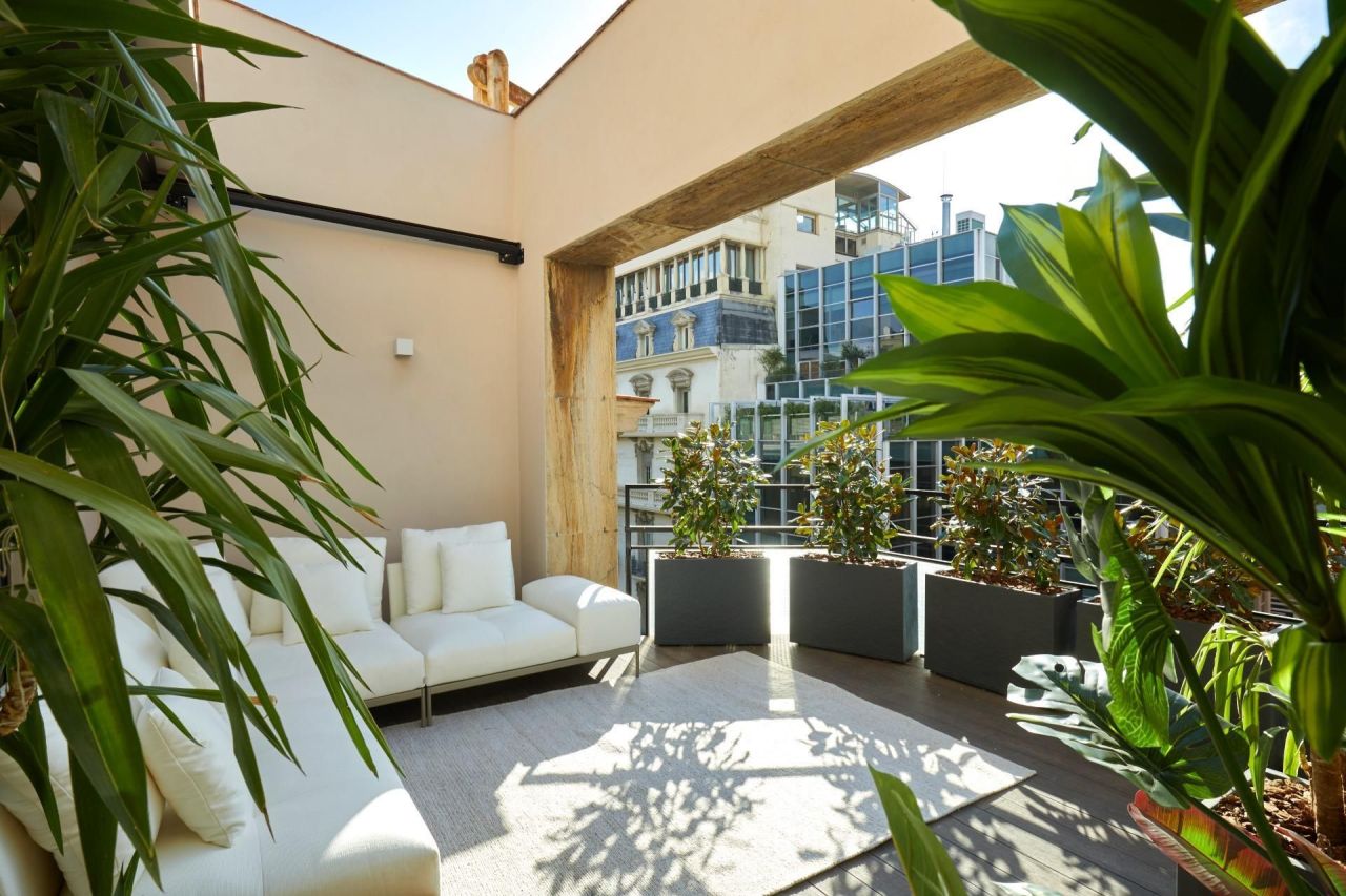 Квартира в Барселоне, Испания, 250 м² - фото 7