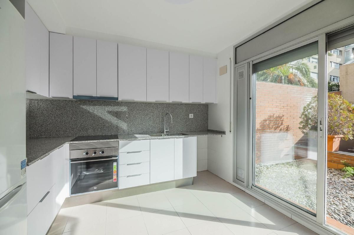 Таунхаус в Барселоне, Испания, 273 м² - фото 7