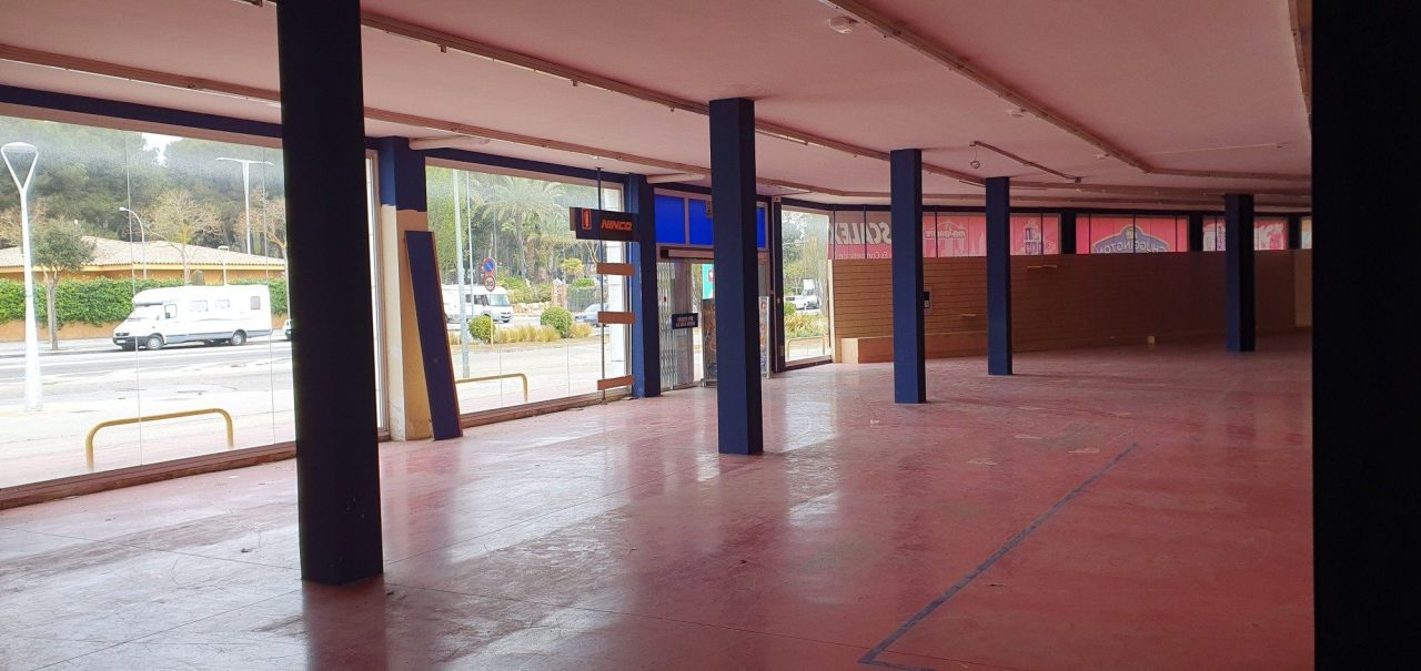 Коммерческая недвижимость на Коста-Брава, Испания, 2 174 м² - фото 7