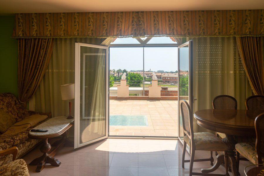 Дом на Коста-дель-Маресме, Испания, 470 м² - фото 7