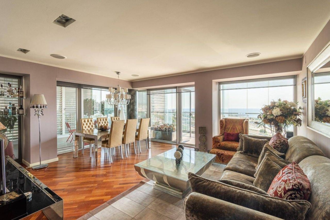 Квартира в Барселоне, Испания, 201 м² - фото 7