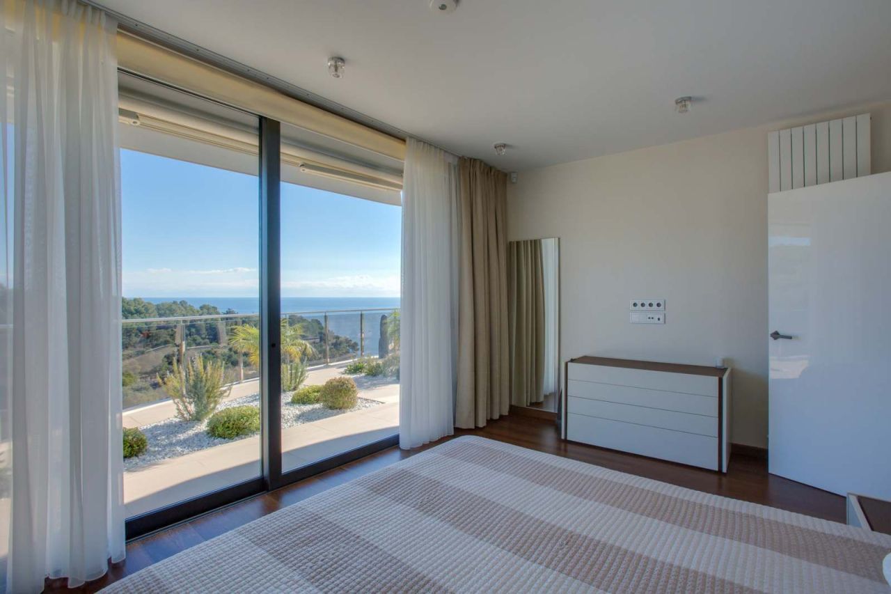 Дом на Коста-Брава, Испания, 449 м² - фото 8