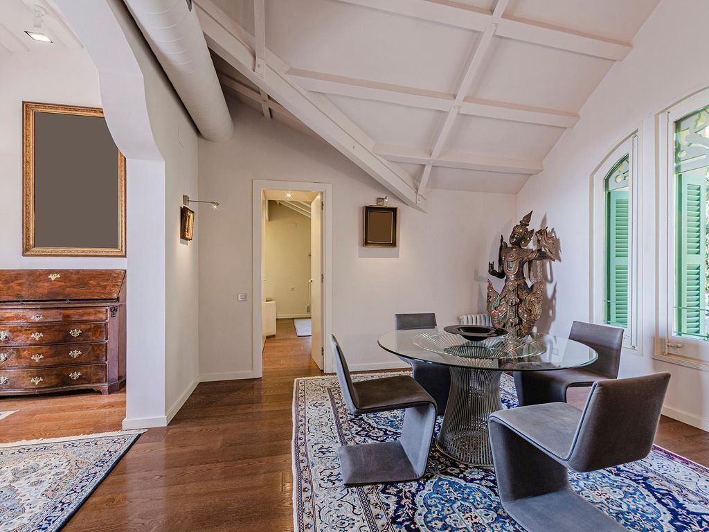 Квартира в Барселоне, Испания, 202 м² - фото 8