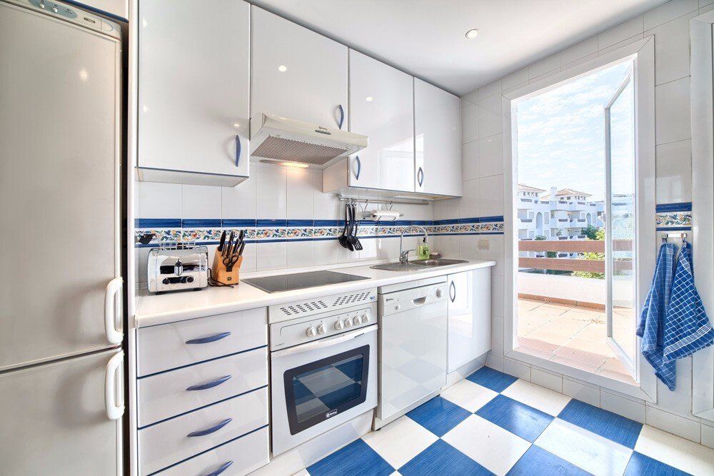 Квартира на Коста-дель-Соль, Испания, 93 м² - фото 9