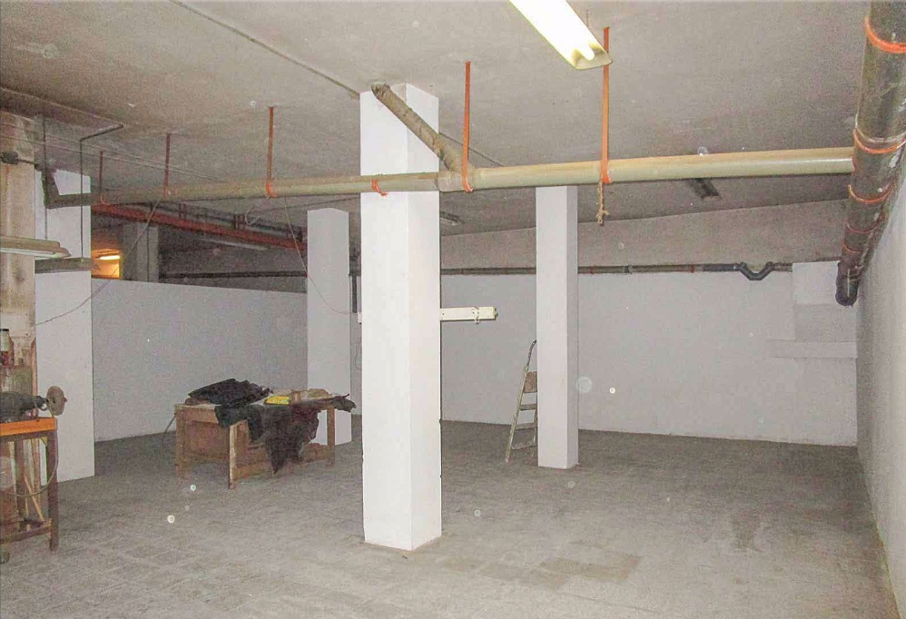 Коммерческая недвижимость в Барселоне, Испания, 475 м² - фото 9