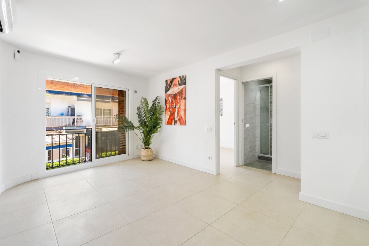 Квартира на Коста-дель-Гарраф, Испания, 69 м² - фото 9