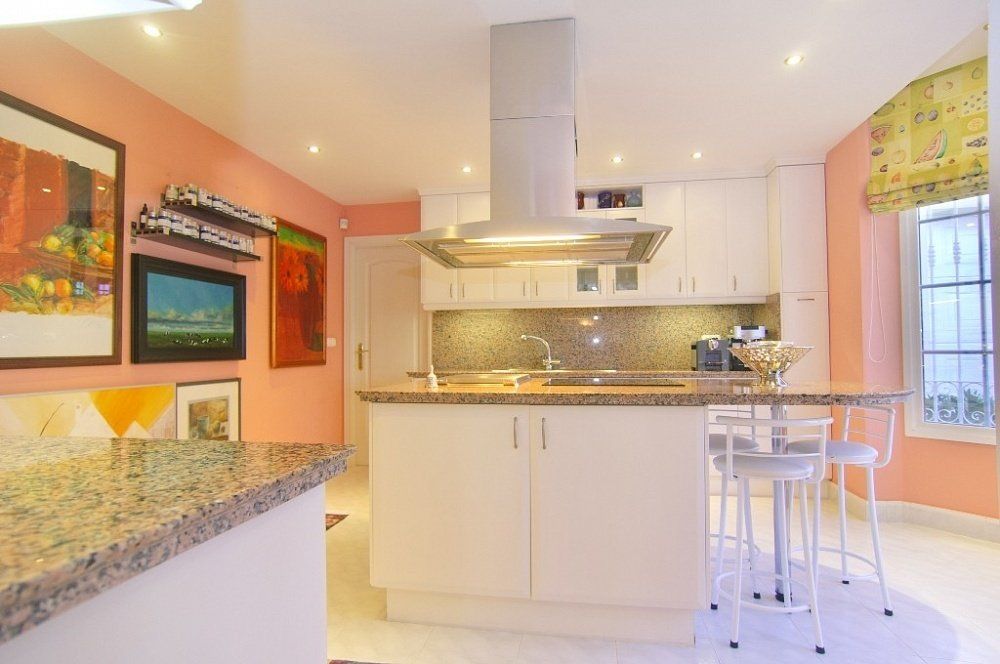 Дом на Коста-дель-Соль, Испания, 400 м² - фото 9