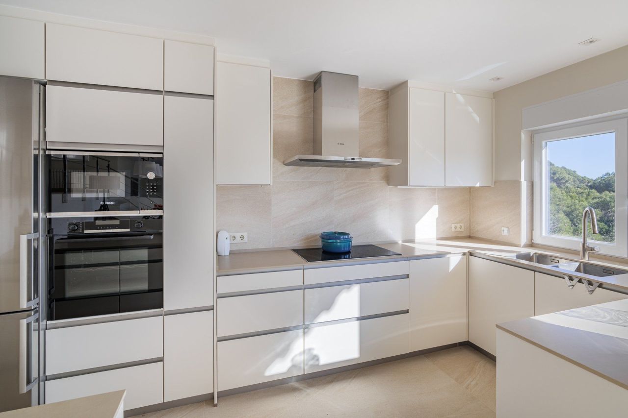 Дом на Коста-Брава, Испания, 220 м² - фото 9