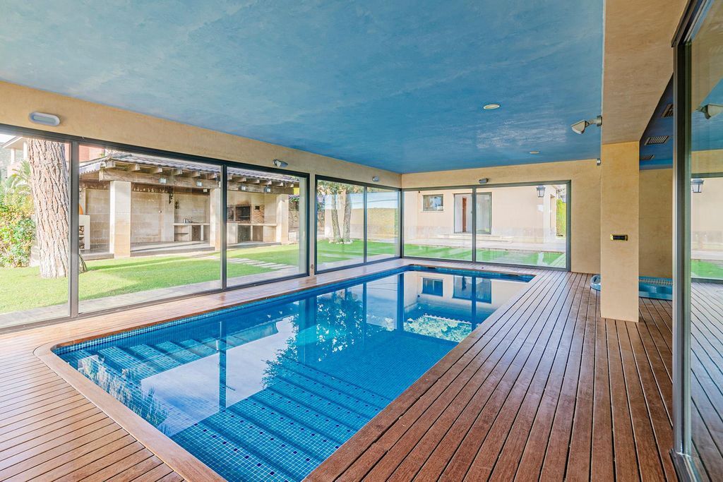 Дом на Коста-дель-Гарраф, Испания, 840 м² - фото 9