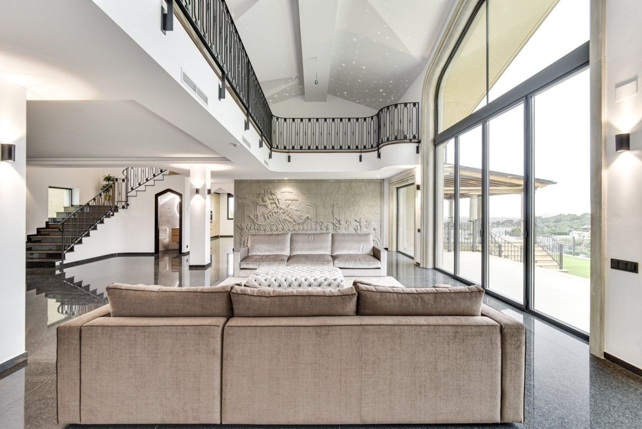 Дом в Барселоне, Испания, 2 000 м² - фото 9