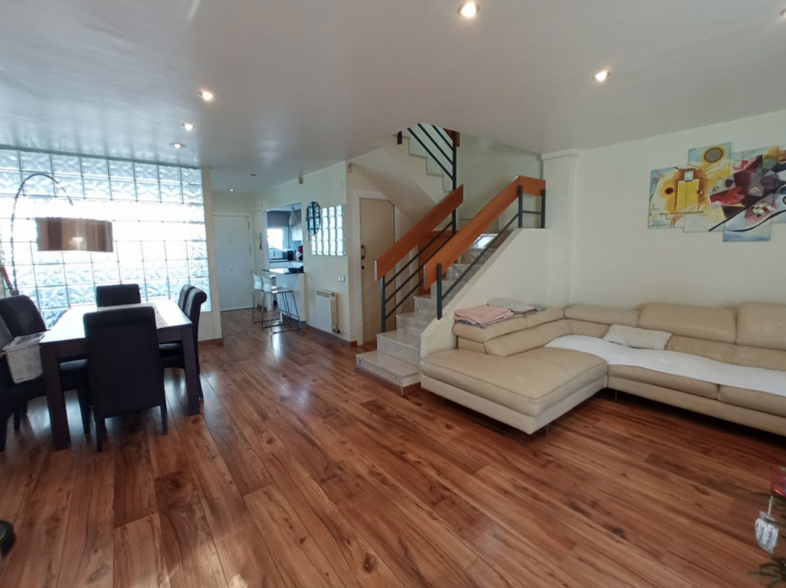 Таунхаус в Барселоне, Испания, 150 м² - фото 9