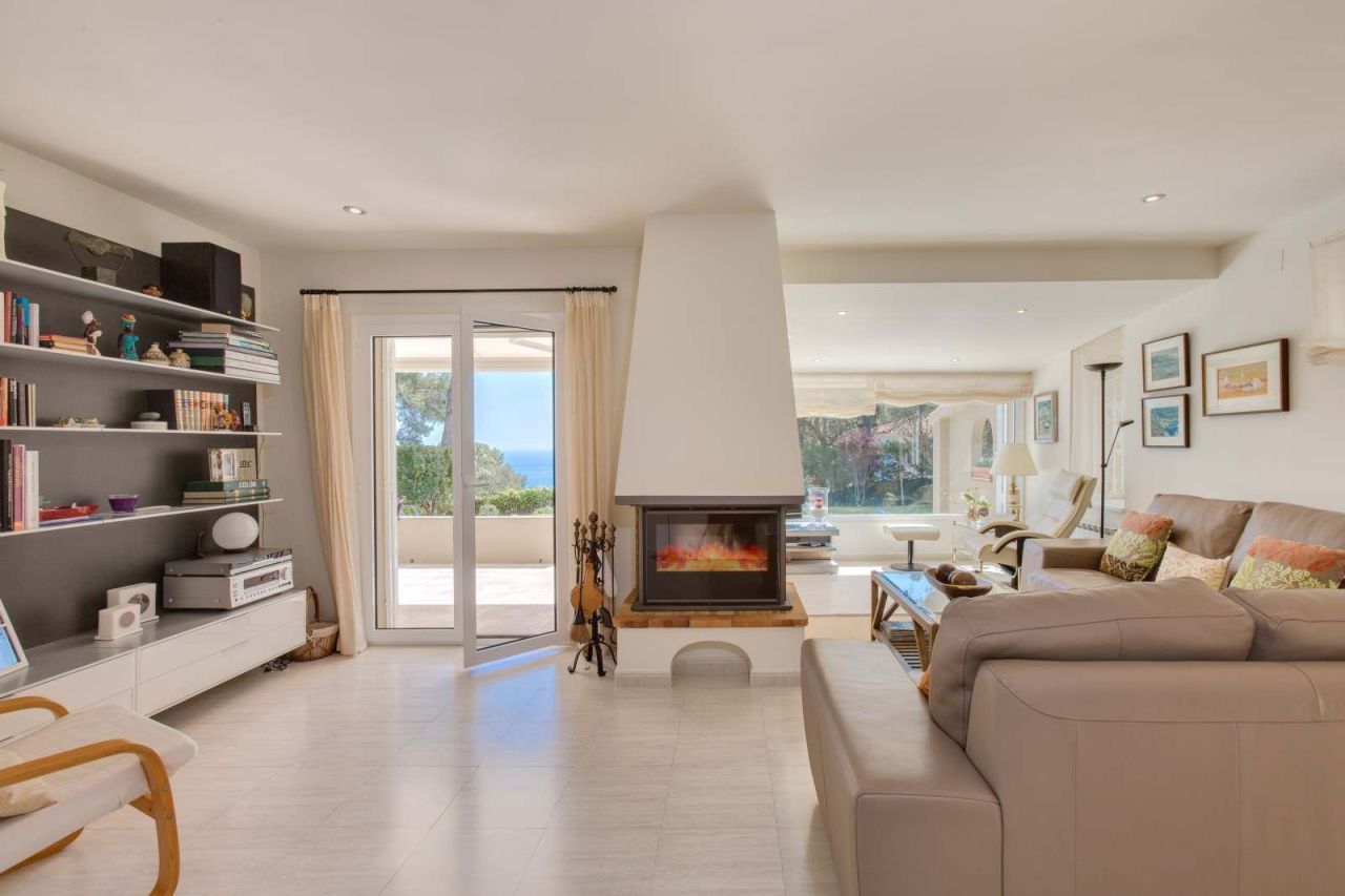 Дом на Коста-Брава, Испания, 228 м² - фото 9