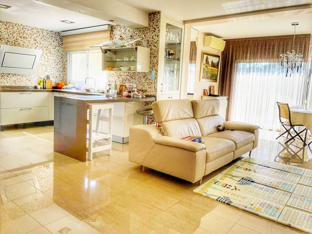 Дом на Коста-Брава, Испания, 340 м² - фото 9