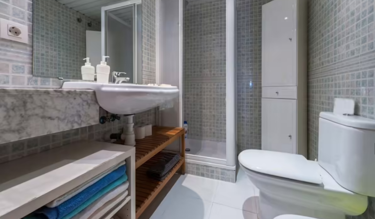 Квартира в Бадалоне, Испания, 120 м² - фото 10