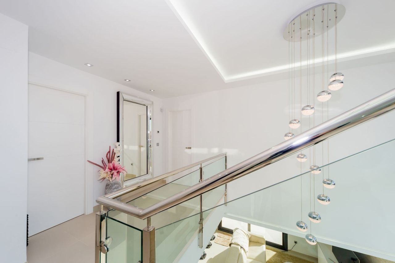 Дом на Коста-Бланка, Испания, 380 м² - фото 10