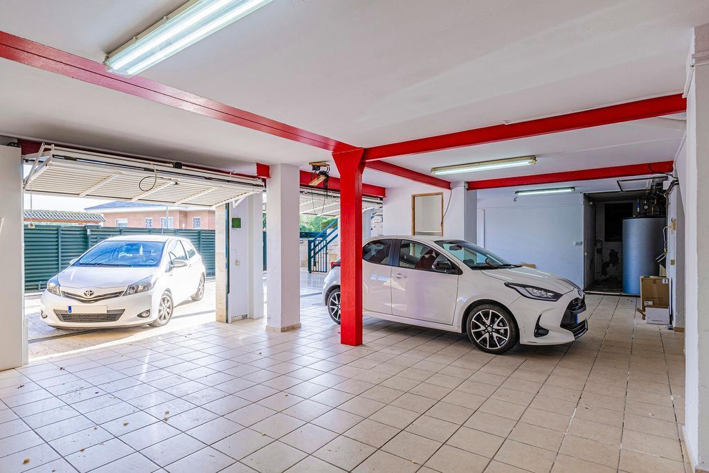 Дом на Коста-дель-Гарраф, Испания, 840 м² - фото 10