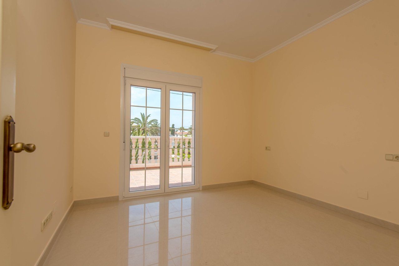 Дом на Коста-Бланка, Испания, 220 м² - фото 10