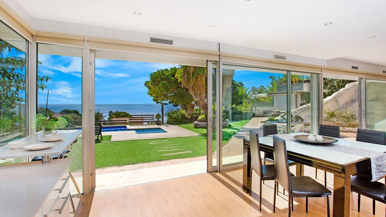 Дом на Коста-Брава, Испания, 385 м² - фото 10