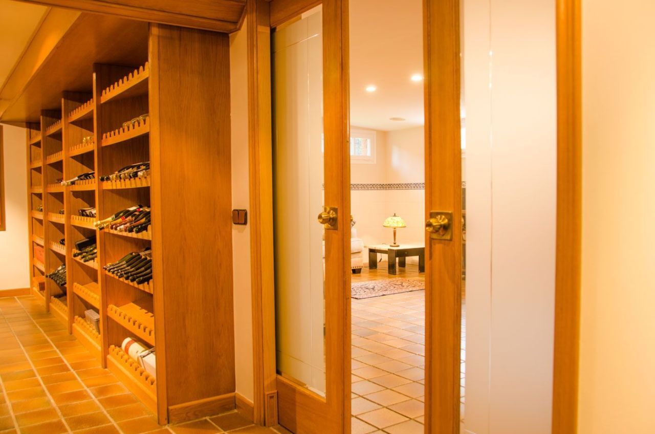 Дом на Коста-дель-Гарраф, Испания, 600 м² - фото 10