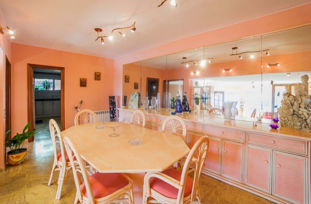 Дом на Коста-Брава, Испания, 420 м² - фото 10