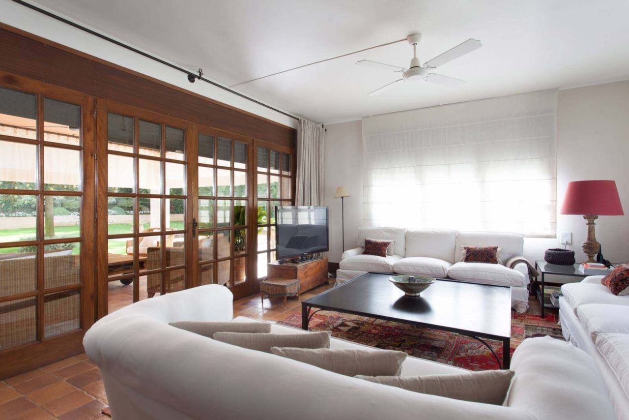 Дом на Коста-Брава, Испания, 500 м² - фото 11