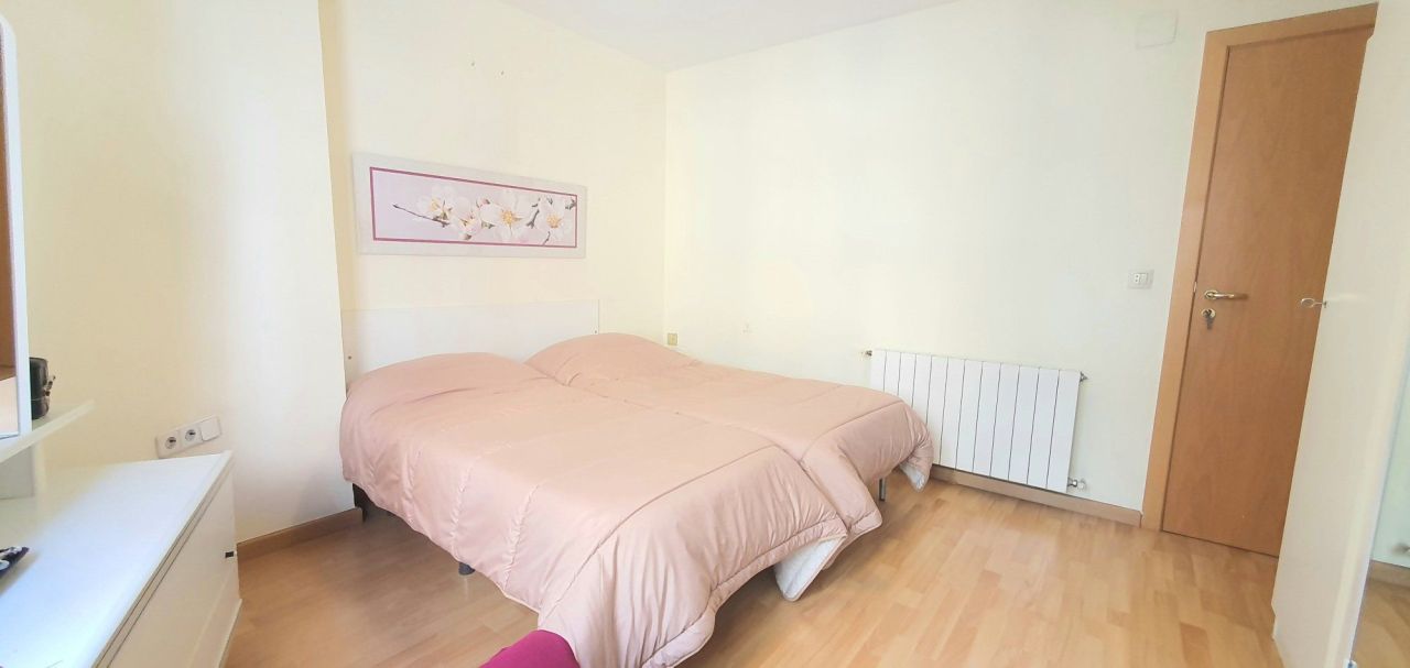 Квартира в Барселоне, Испания, 78 м² - фото 11