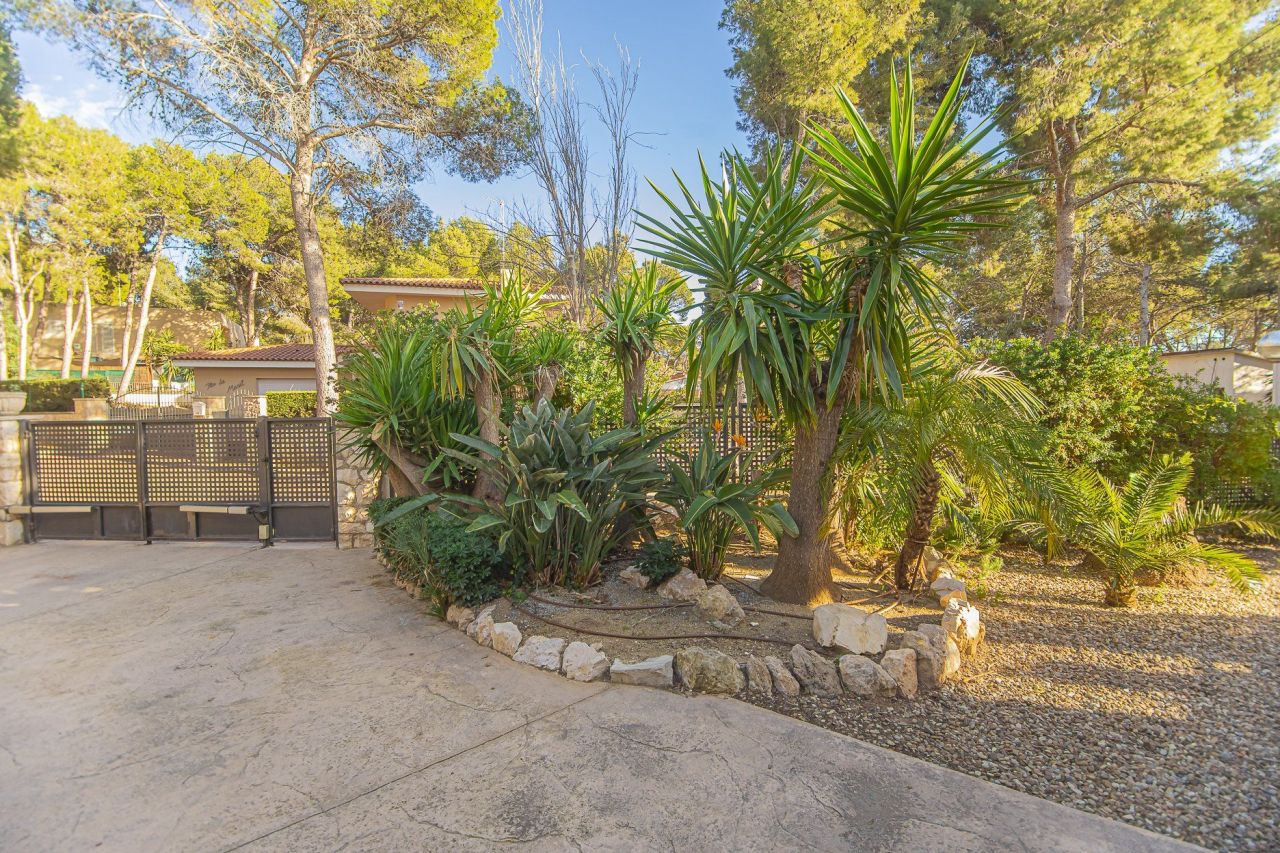 Дом на Коста-Дорада, Испания, 340 м² - фото 11