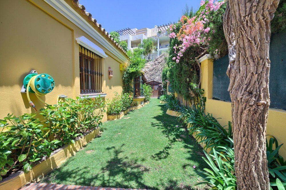 Дом на Коста-дель-Соль, Испания, 322 м² - фото 11