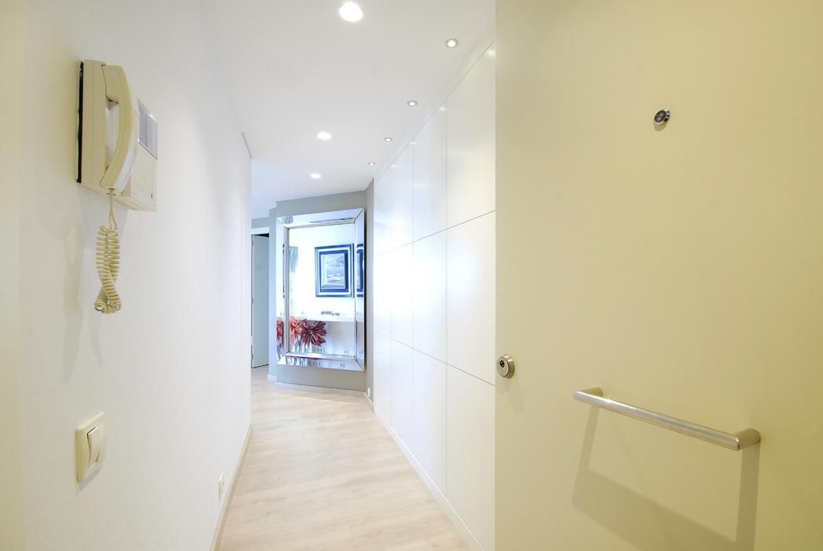 Квартира в Барселоне, Испания, 176 м² - фото 12