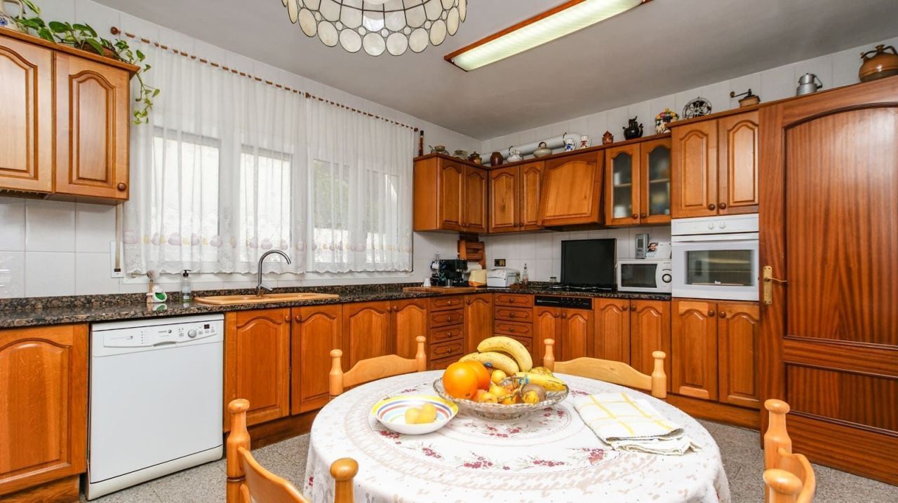 Дом на Коста-Брава, Испания, 356 м² - фото 12