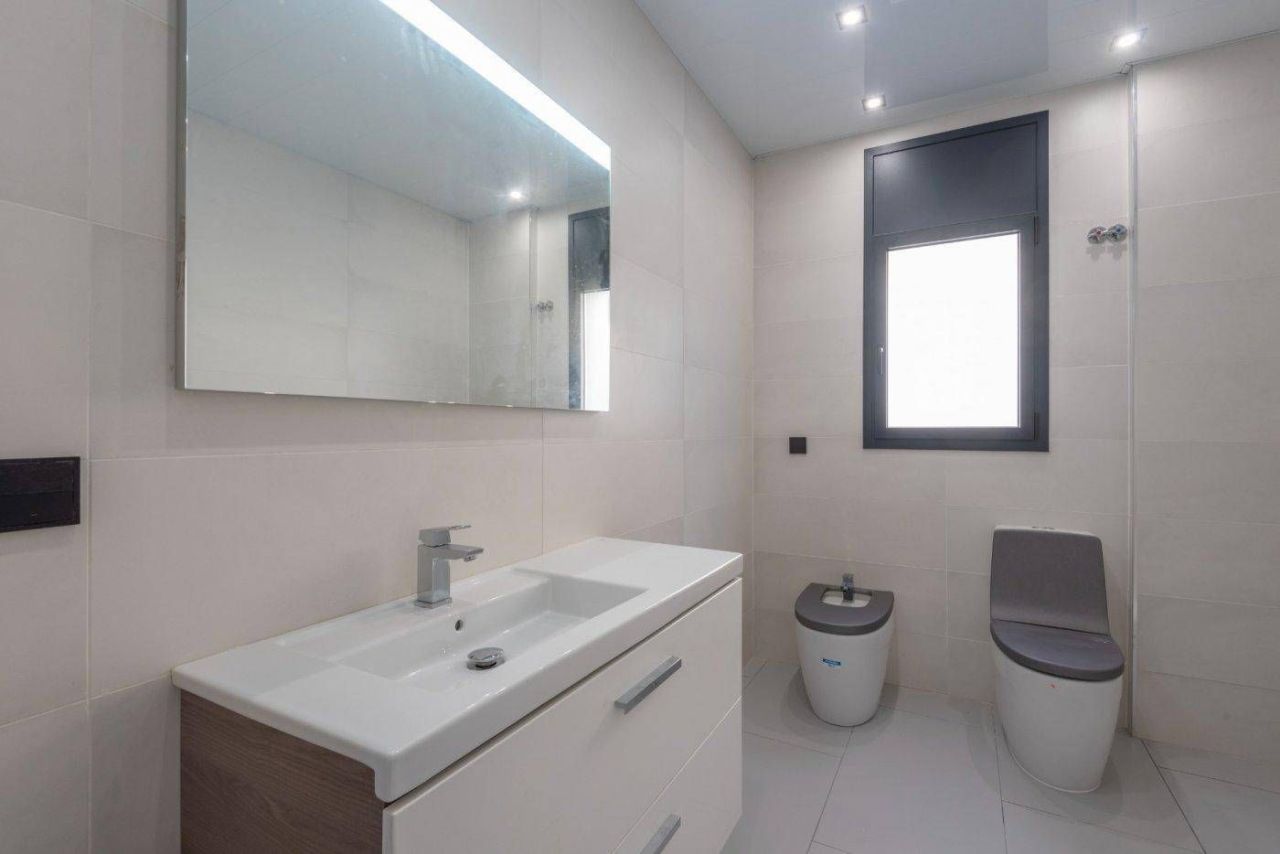 Дом на Коста-дель-Гарраф, Испания, 288 м² - фото 12