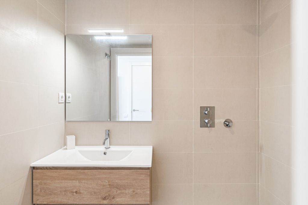 Квартира в Барселоне, Испания, 107 м² - фото 12