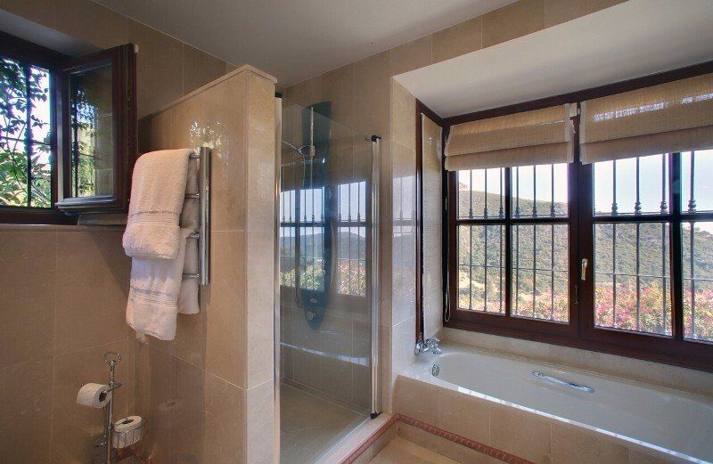 Дом на Коста-дель-Соль, Испания, 484 м² - фото 12