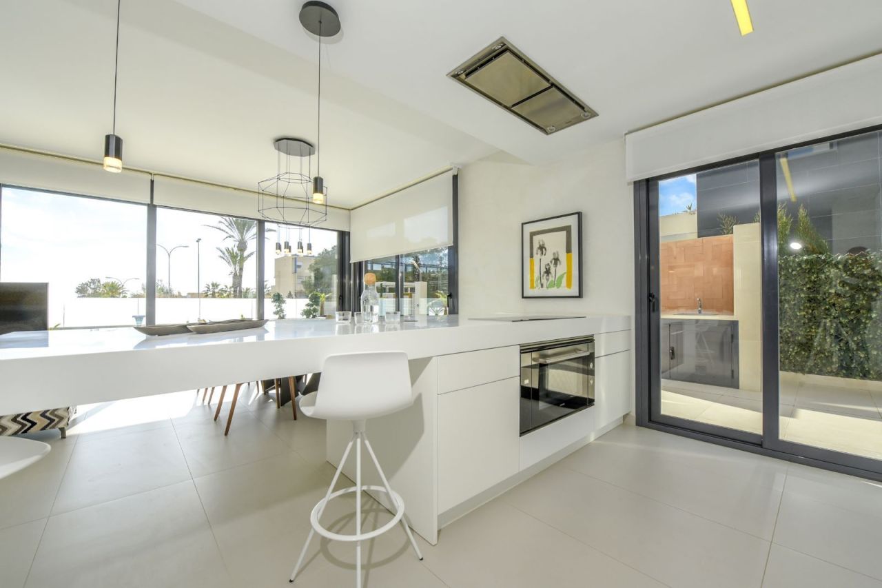 Дом на Коста-Бланка, Испания, 157 м² - фото 12